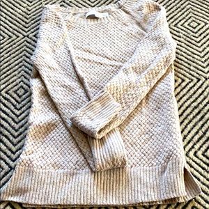 Loft petite tan sweater never worn
